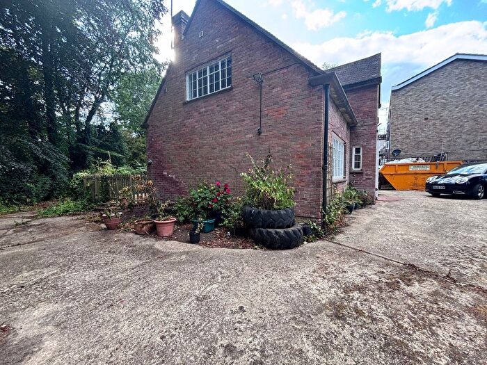 1 Bedroom Detached House To Rent In Old Dover Road, Canterbury, CT1