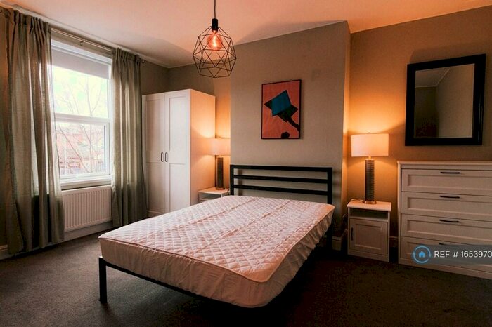 2 Bedroom Terraced House To Rent In Argie Road, Leeds, LS4