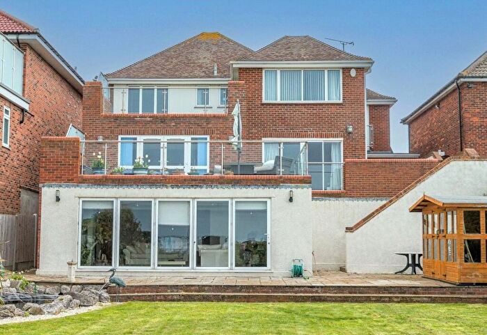 4 Bedroom Detached House For Sale In Lodwick, Shoeburyness, Essex, SS3
