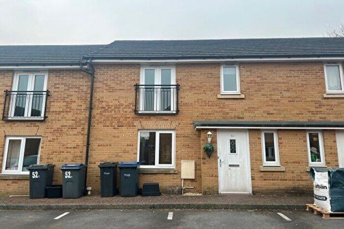 2 Bedroom Property To Rent In Rudman Park, Chippenham, SN15