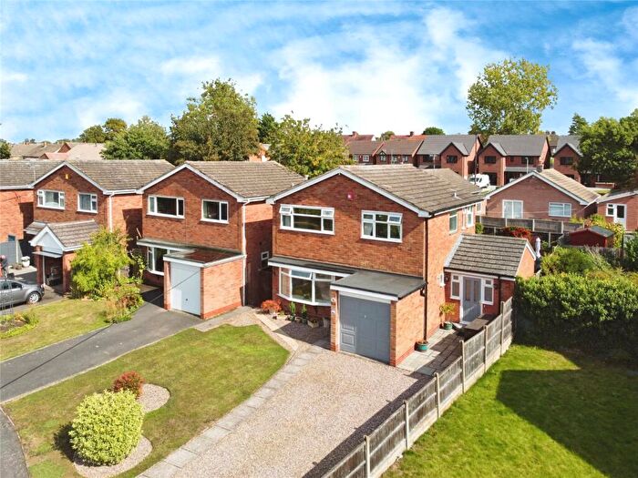 3 Bedroom Detached House For Sale In Primrose Drive, Burbage, Hinckley, Leicestershire, LE10