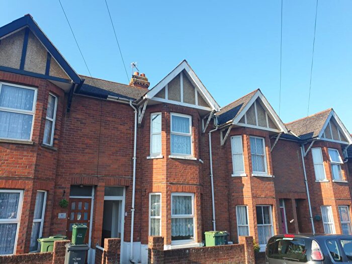 3 Bedroom Terraced House To Rent In Minerva Road, East Cowes, PO32