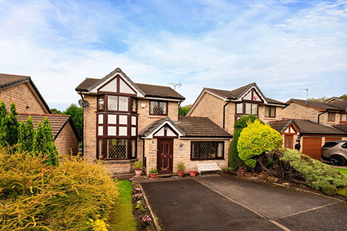 4 Bedroom Detached House For Sale In Old Kiln Lane, Grotton, Saddleworth, OL4