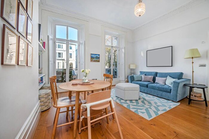 2 Bedroom Apartment For Sale In Abbey Road, London, NW6