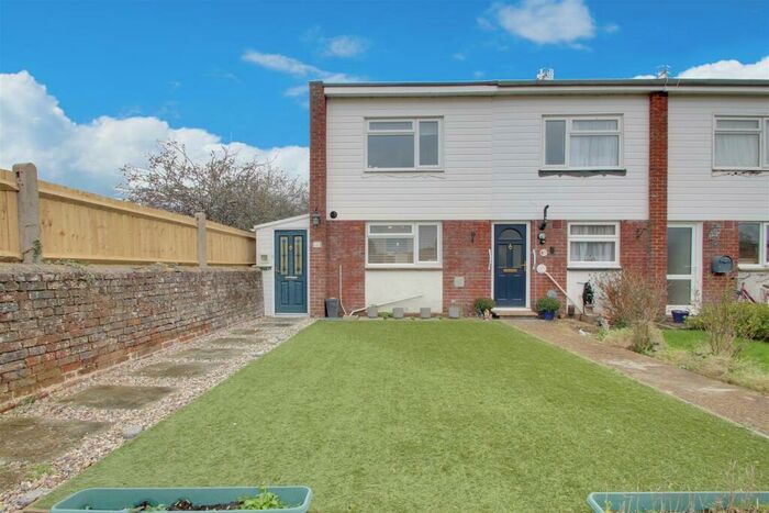 2 Bedroom House To Rent In Church Way, Worthing, BN13