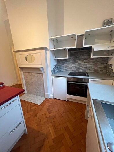 1 Bedroom Flat To Rent In A Portland Towers Off Grenfell Road, LE2