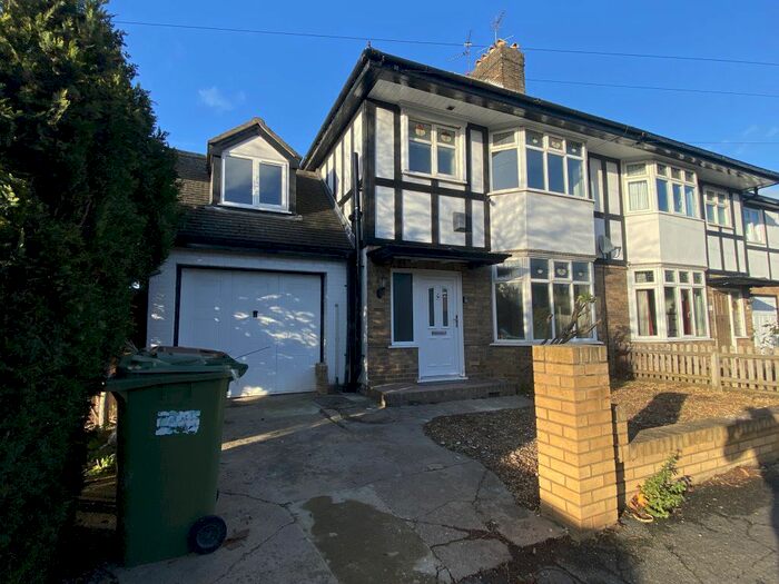 3 Bedroom Semi-Detached House To Rent In Thorpe Park Road, Peterborough, PE3