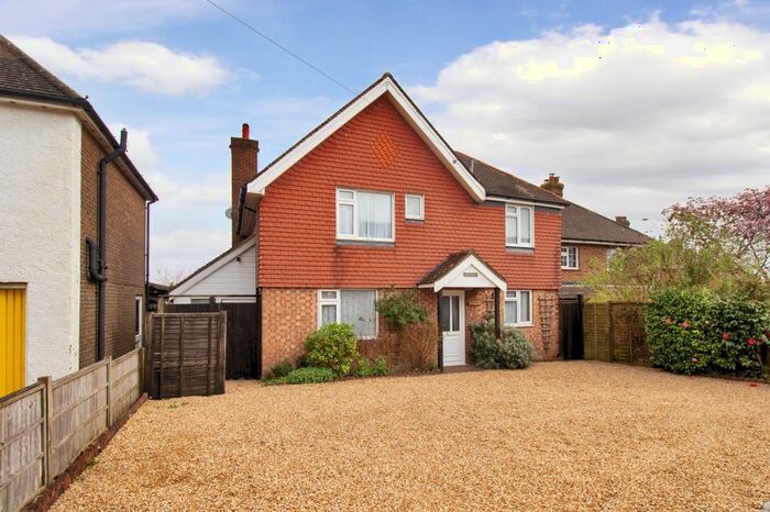 4 Bedroom Detached House To Rent In Queens Road, Crowborough, TN6