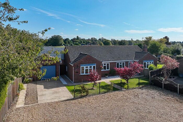 4 Bedroom Detached Bungalow For Sale In Goodens Lane, Newton-In-The-Isle, PE13