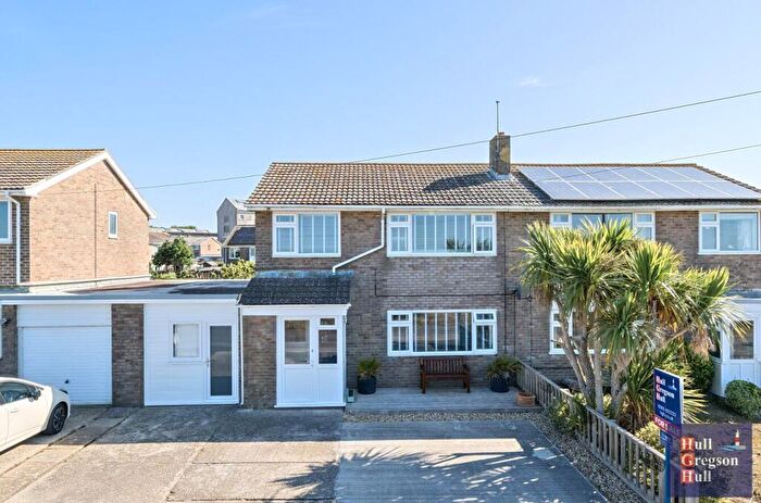 3 Bedroom Semi-Detached House For Sale In Shepherds Croft, Portland, DT5