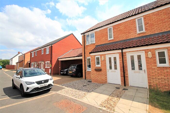 2 Bedroom Semi-Detached House To Rent In Tailor Place, NR9