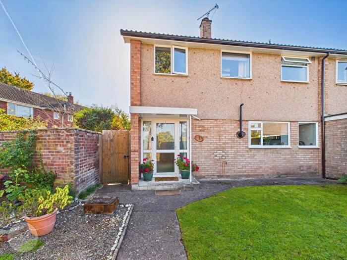 3 Bedroom End Of Terrace House For Sale In Goodrich Grove, Hereford, HR2