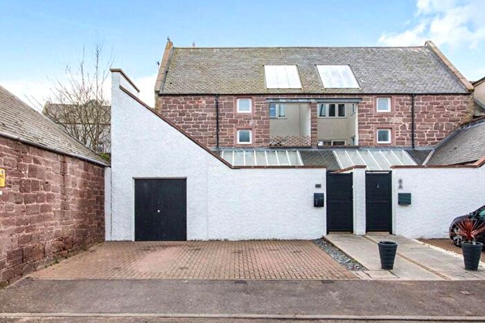 3 Bedroom Semi-Detached House For Sale In St. Marys Road, Montrose, Angus, DD10