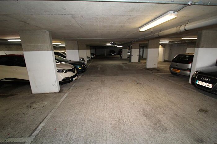 2 Bedroom Flat To Rent In Caldon House, Northolt, UB5