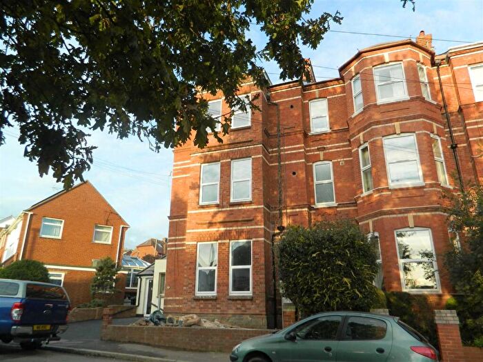 3 Bedroom Apartment To Rent In Exeter, EX4