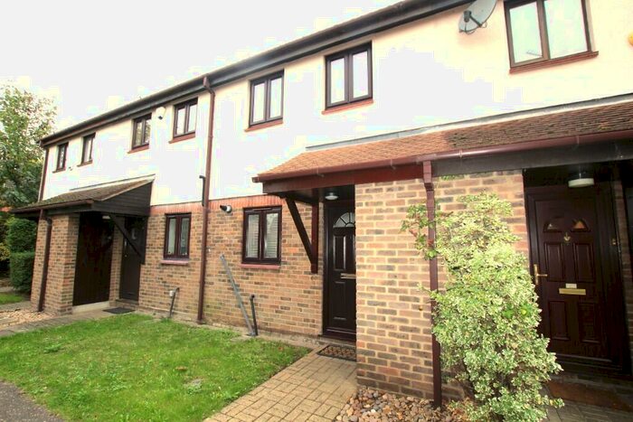 1 Bedroom Terraced House To Rent In Wellington Place, Brentwood, Essex, CM14