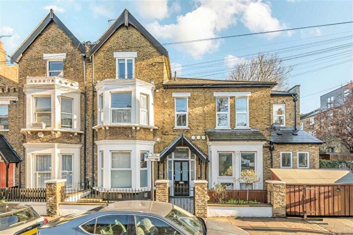 2 Bedroom Flat For Sale In Concanon Road, Brixton, SW2