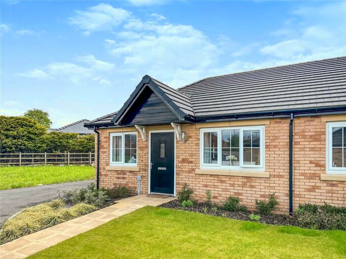 2 Bedroom Bungalow To Rent In Waters Nook, Longridge, Preston, Lancashire, PR3