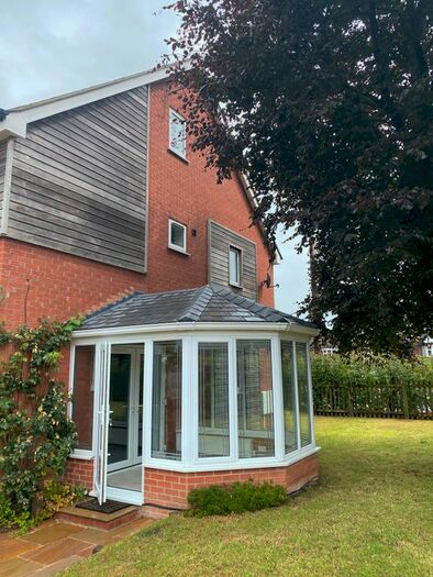 3 Bedroom Semi-Detached House To Rent In Riseholme Road, Lincoln, LN1