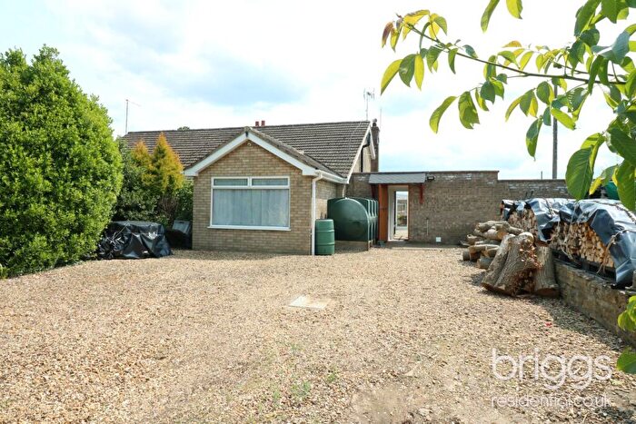 2 Bedroom Semi-Detached Bungalow For Sale In Tuckers Nook, Maxey, Market Deeping, PE6