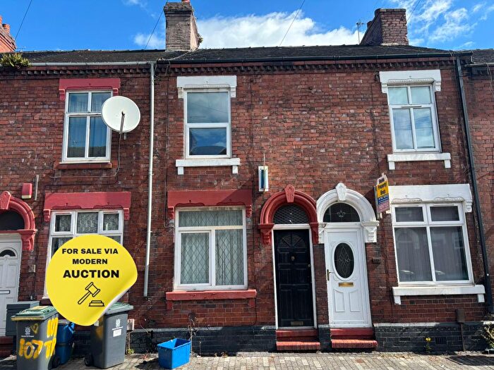 2 Bedroom End Of Terrace House For Sale In Thornton Road, Stoke-On-Trent, ST4