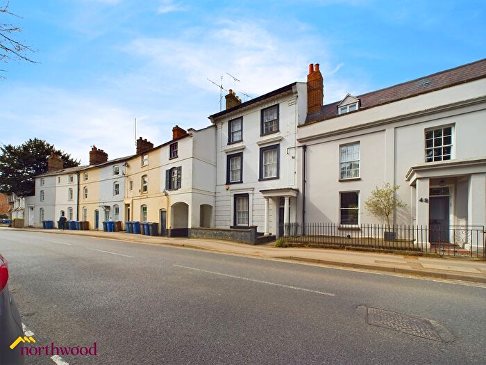 2 Bedroom Flat To Rent In West Bar Street, Banbury, OX16