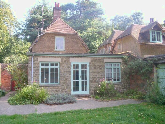 3 Bedroom Detached House To Rent In Munstead Heath Road, Godalming, Surrey, GU8