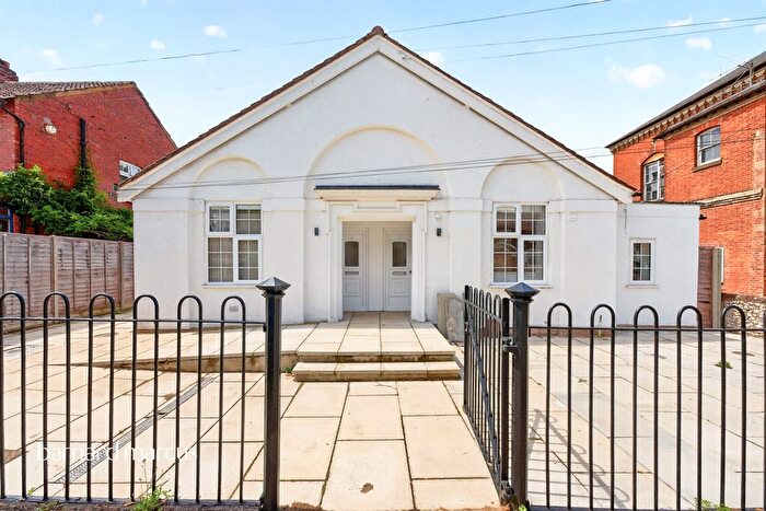 2 Bedroom Maisonette For Sale In Dene Street, Dorking, RH4
