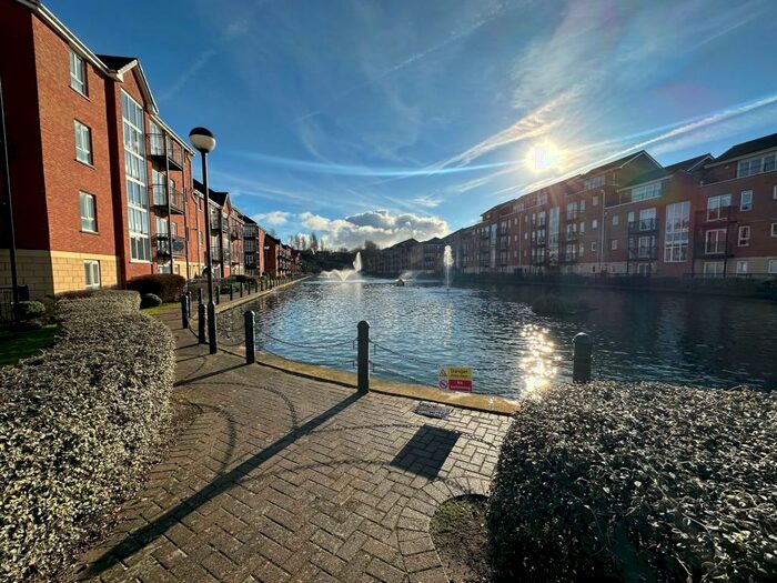 2 Bedroom Apartment To Rent In City Quay, Docklands, L3