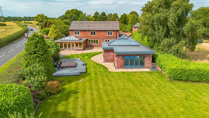 4 Bedroom Detached House To Rent In Parkside Road, Winwick, WA2