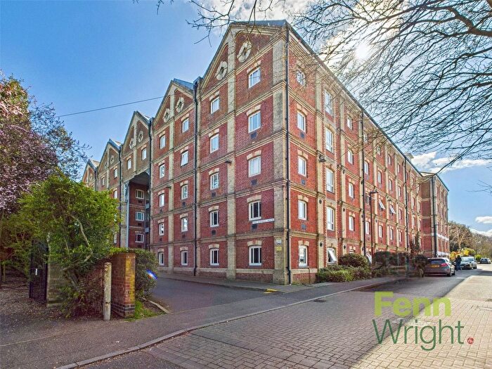 2 Bedroom Flat For Sale In School Lane, Mistley, Manningtree, Essex, CO11