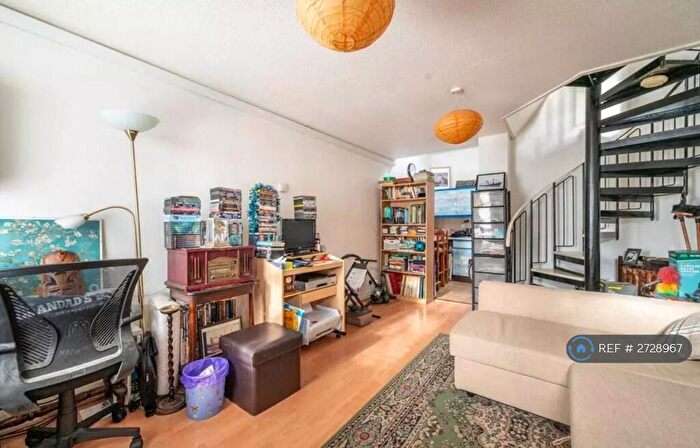 1 Bedroom Terraced House To Rent In Elgar Close, London, E13