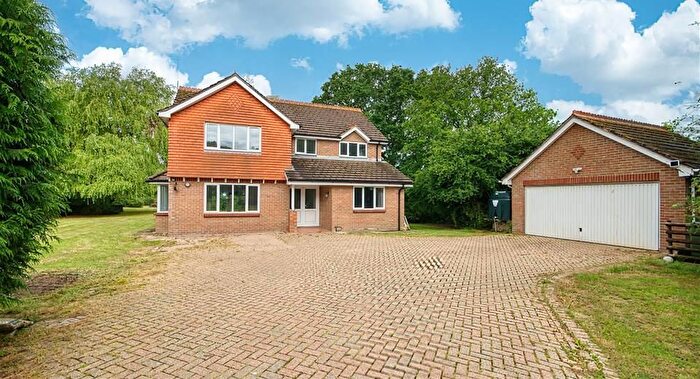 4 Bedroom Detached House To Rent In Mislingford Road, Swanmore, Southampton, SO32
