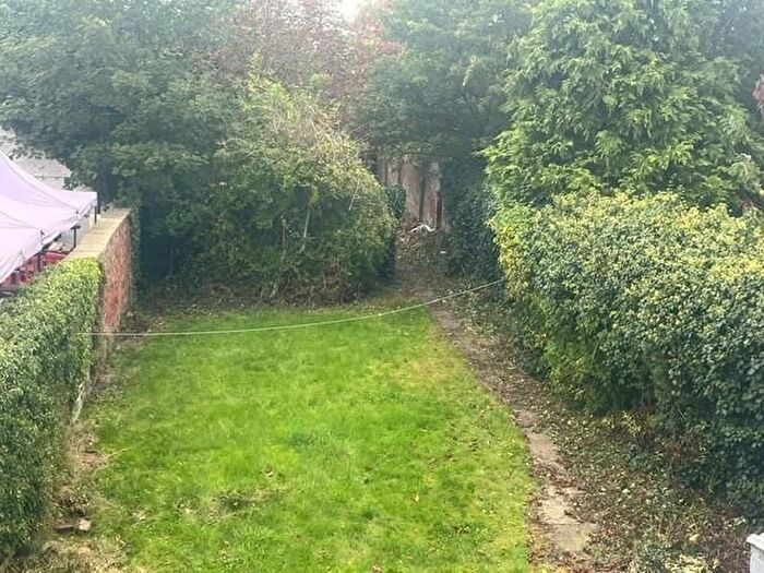 1 Bedroom Flat To Rent In Apartment, Holly House, YO10