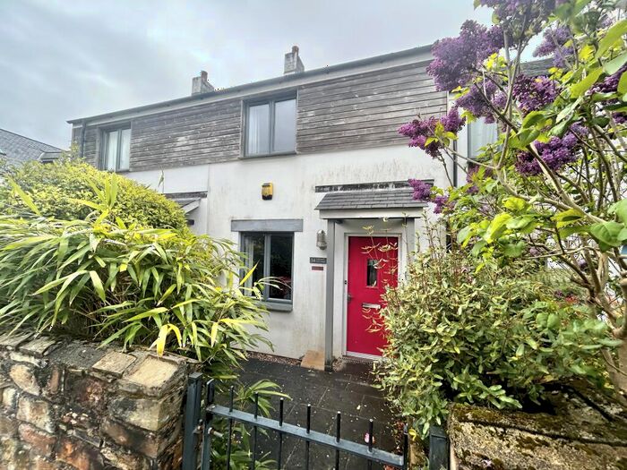 2 Bedroom House To Rent In Foundry Drive, Charlestown, PL25