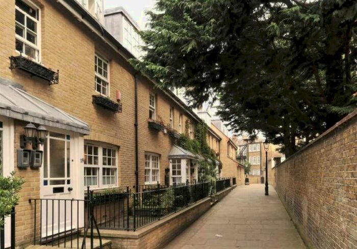 3 Bedroom Terraced House To Rent In Streatley Place, London, NW3