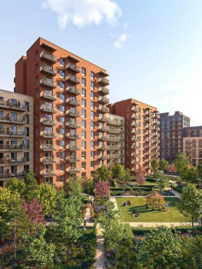 3 Bedroom Flat For Sale In Finsbury Park, Finsbury Park, N4