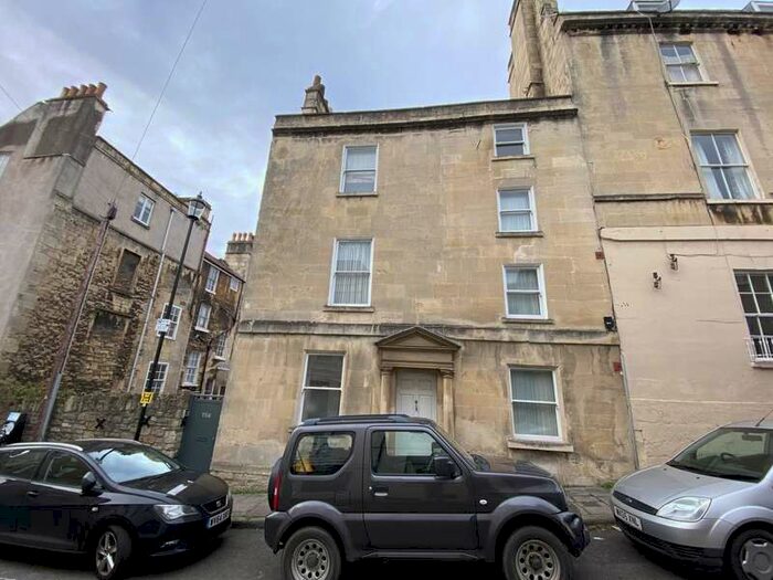 4 Bedroom House To Rent In Gloucester Street, Bath, , BA1