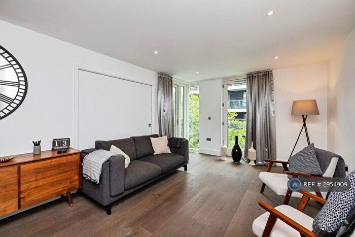 2 Bedroom Flat To Rent In Decorum Apartments, London, N1