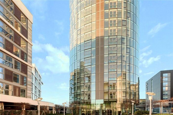 2 Bedroom Flat To Rent In Kew Eye Apartments, Ealing Road, Brentford, TW8