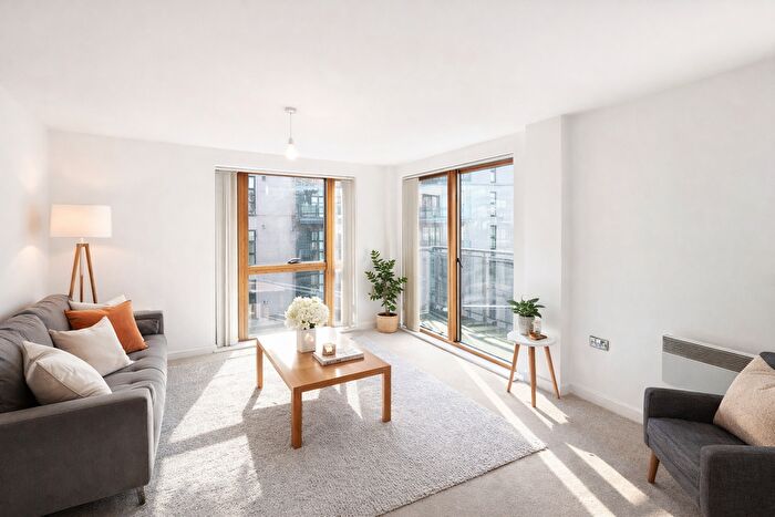 2 Bedroom Flat To Rent In Melia House, Block A, Hornbeam Way, Manchester, M4