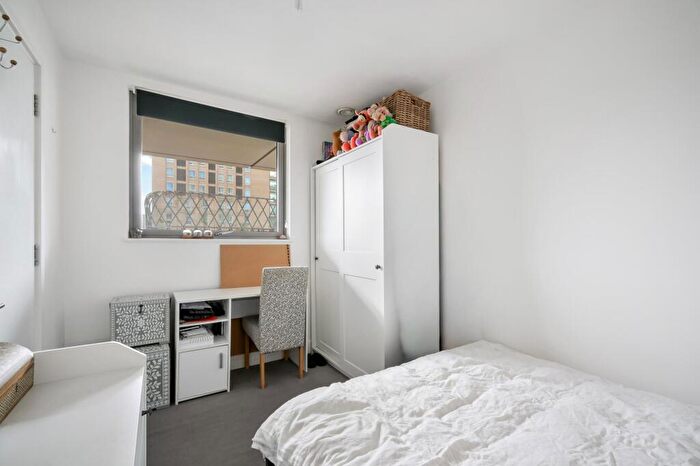 2 Bedroom Flat For Sale In Rathbone Market, Barking Road, London, E16