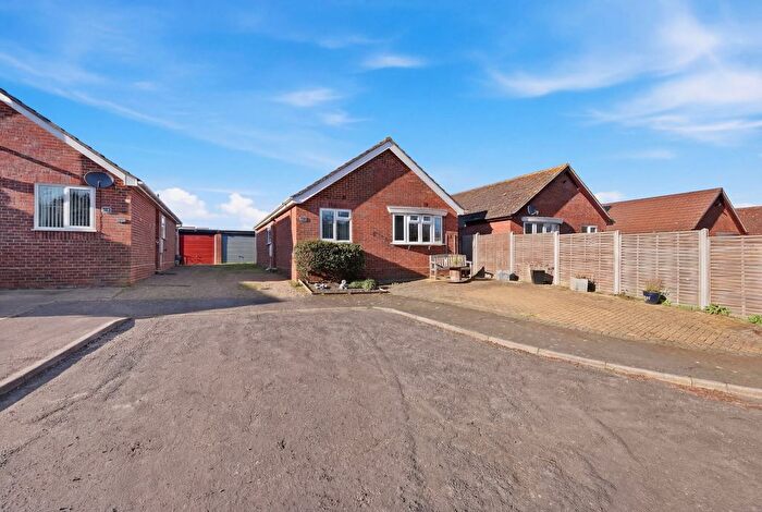 2 Bedroom Detached House For Sale In Carr Avenue, Leiston, IP16