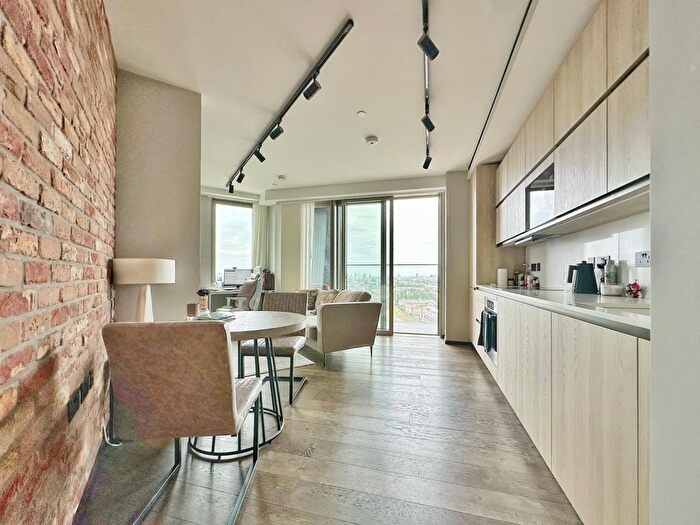 1 Bedroom Flat To Rent In Hewett Street, London, EC2A