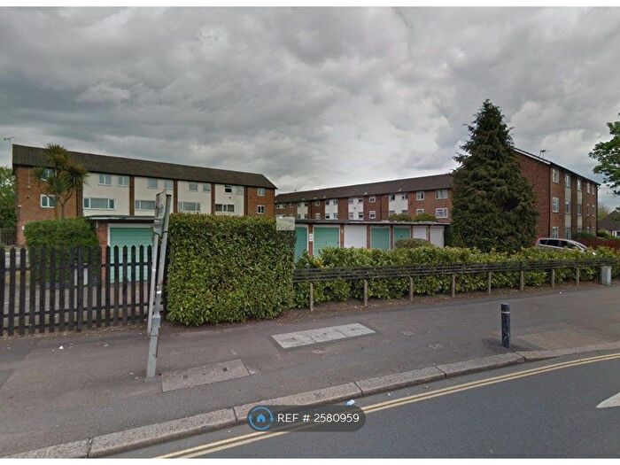 2 Bedroom Flat To Rent In Jersey Road, Hounslow, TW3