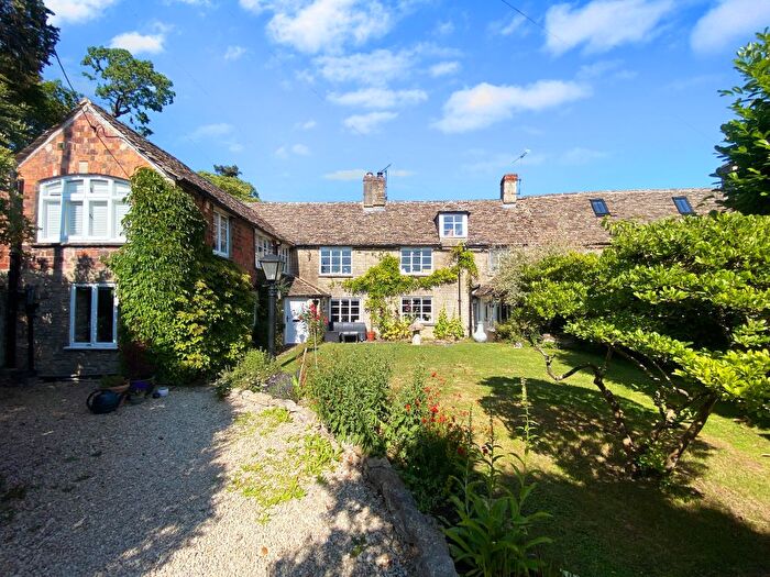 4 Bedroom Semi-Detached House For Sale In Park Place, Ashton Keynes, Ashton Keynes, SN6