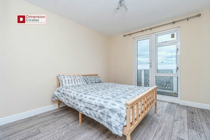 2 Bedroom Maisonette To Rent In Chiltern Road, Bow, East London, E3