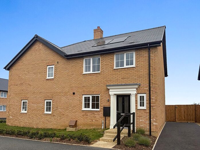 3 Bedroom Semi-Detached House For Sale In Nightshade Garden, Ely, CB6