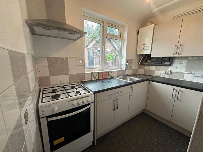 4 Bedroom Terraced House To Rent In Southall Lane, Cranford, TW5