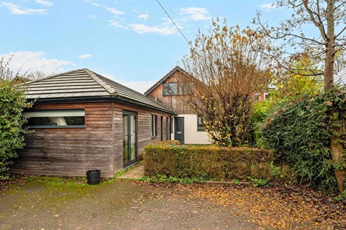 4 Bedroom Detached House For Sale In Springvale Road, Winchester, SO23